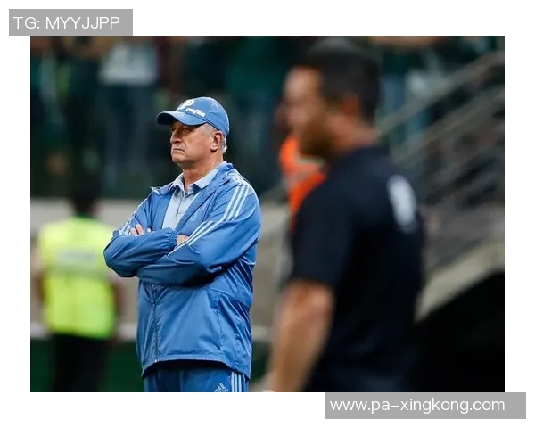 巴媒报道费利佩路易斯续约谈判遇阻因教练组合同问题