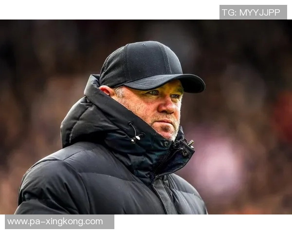 鲁尼回忆13年替补生涯与马拉多纳的温情瞬间与领带故事 鲁尼回忆13年替补生涯与马拉多纳的温情瞬间与领带故事